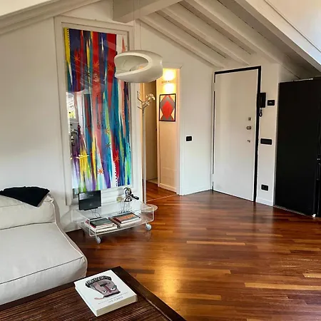 Vanessa's Art Rooftop Lejlighed *