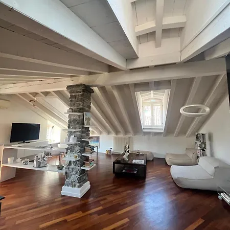 Vanessa's Art Rooftop